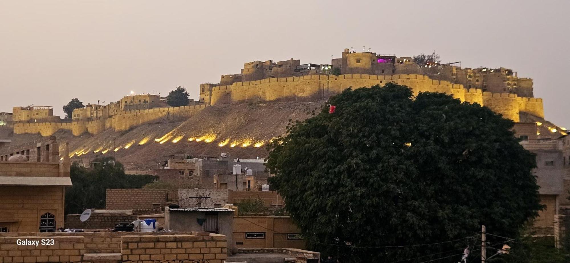 Neem Guest House Jaisalmer Eksteriør bilde